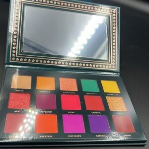 ACE BEAUTE Nostalgia Palette